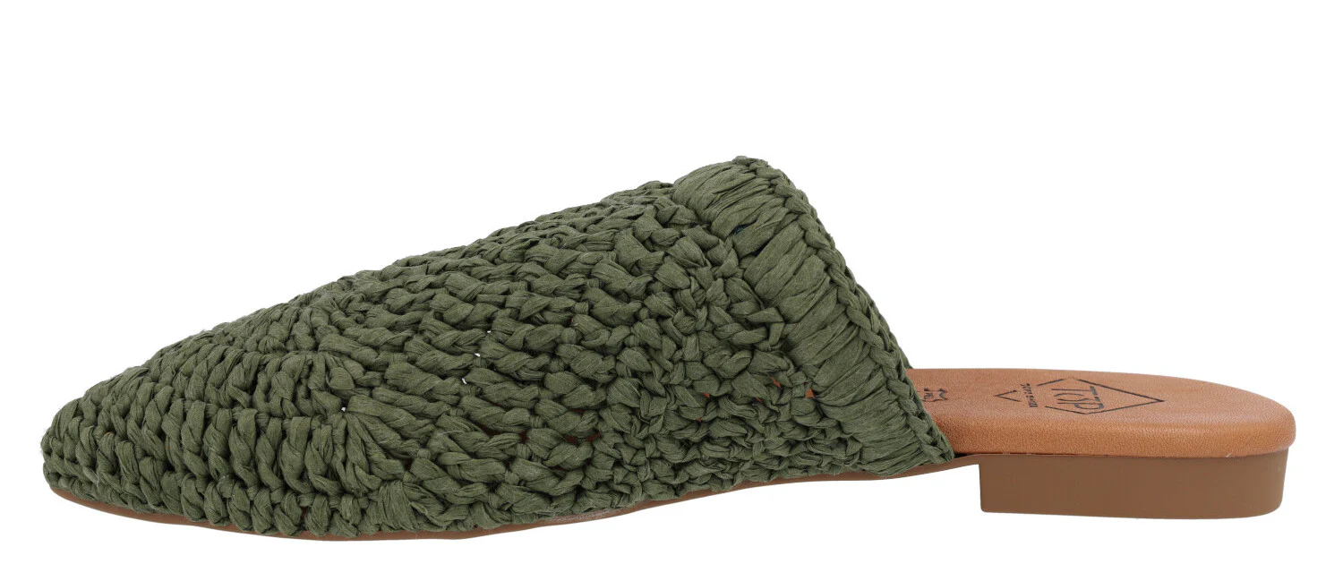 Zuecos planos estilo babuchas en tejido crochet - Imagen 7