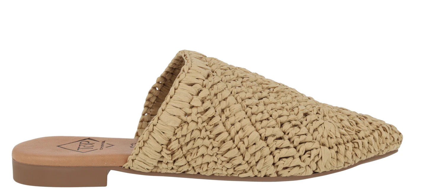 Zuecos planos estilo babuchas en tejido crochet